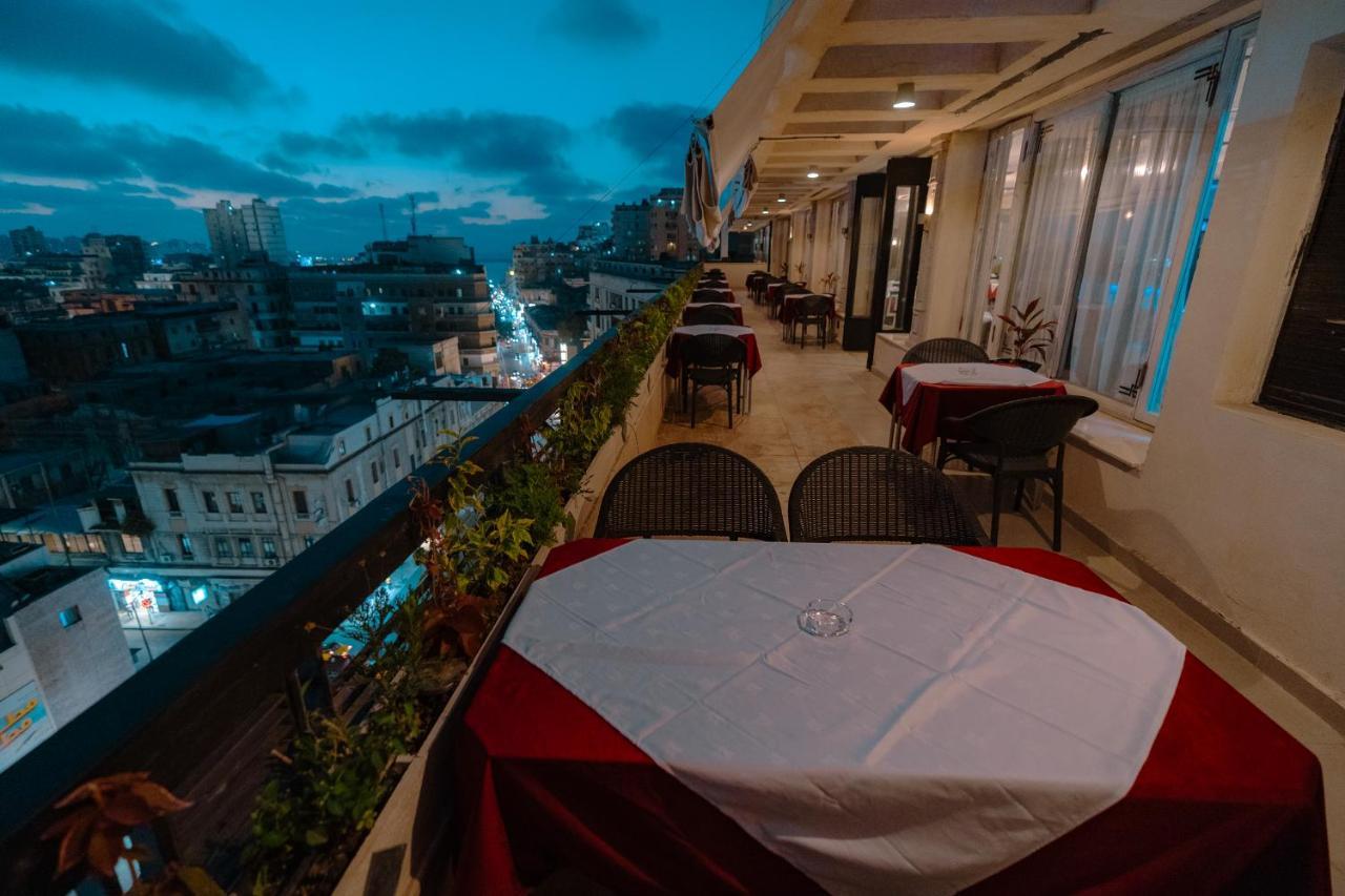 Borg El Thaghr Hotel Alexandria Bagian luar foto